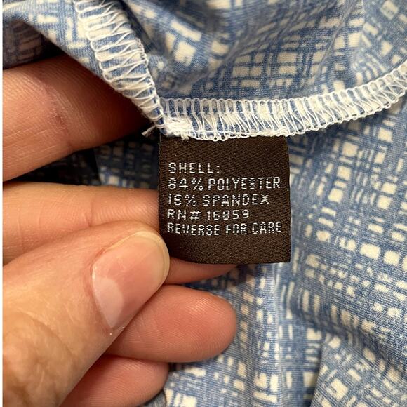 J. McLaughlin Catalina Cloth Button Front Top Blue Large Casual Classic Career - Picture 8 of 8